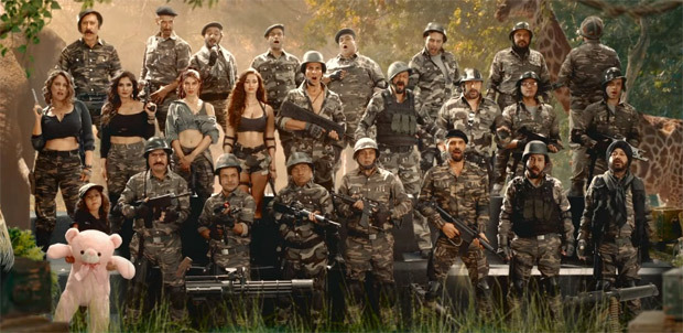 Akshay Kumar announces Welcome To The Jungle on his birthday with a music video featuring 24 actors