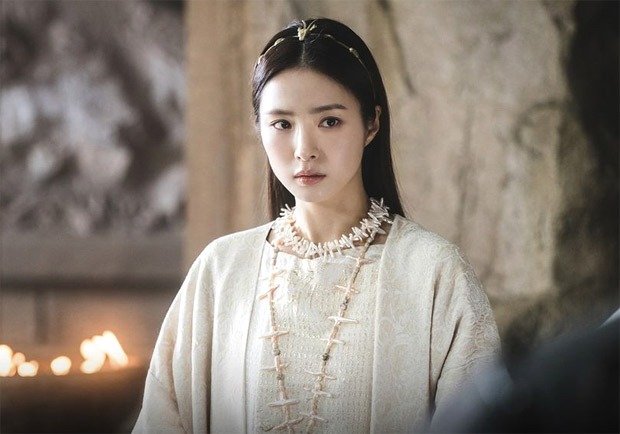 Arthdal Chronicles Season 2 Review: War begins in Lee Joon Gi, Shin Se Kyung starrer historical drama eight years after Ta Gon was crowned King