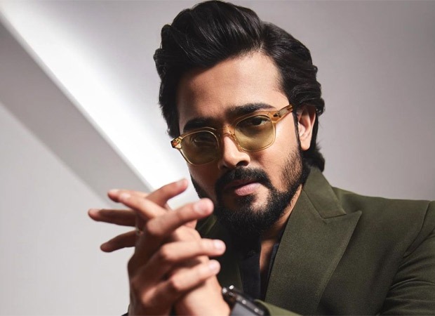 Bhuvan Bam honoured with Best Content Creator Award in the world at the prestigious Septemius Awards 2023 in Amsterdam