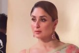 Kareena Kapoor Khan elevates the beauty of floral print saree to another level