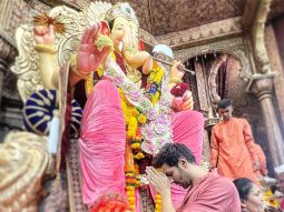 Kartik Aaryan kickstarts Ganeshotsava by seeking blessings from Lalbaugcha Raja