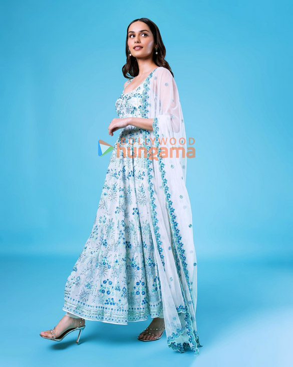 manushi chhillar 2 107