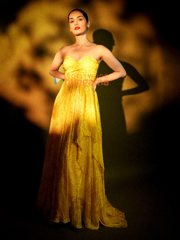 manushi chhillar 3 90