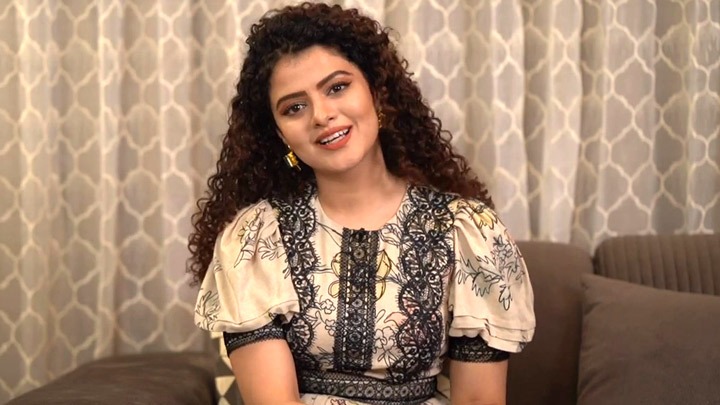 Palak Muchhal on Salman Khan: “He keeps encouraging me & motivating me”