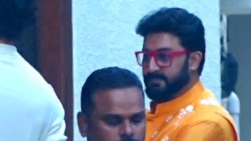 Paps capture a glimpse of Abhishek Bachchan at Jalsa