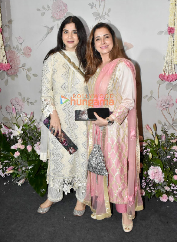 photos celebs arrive at arpita khans house for ganpati darshan2 3 2