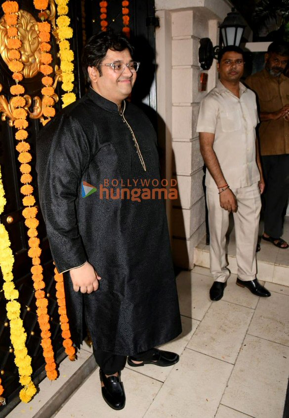 photos celebs grace ektaa r kapoors ganesh chaturthi celebrations 8