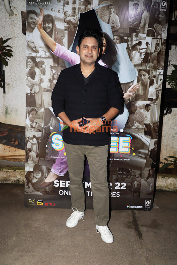 photos celebs grace the special screening of sukhee 9