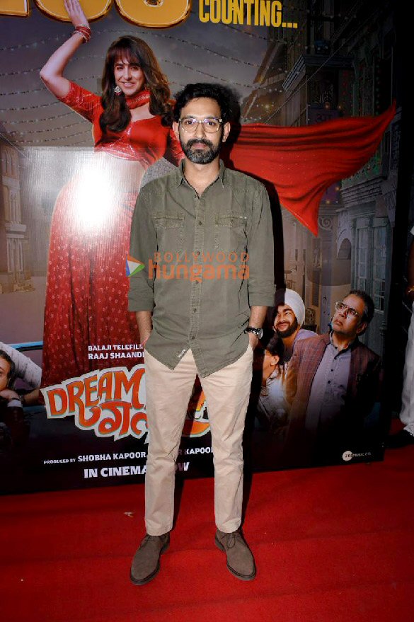 photos celebs grace the success bash of dream girl 2 19