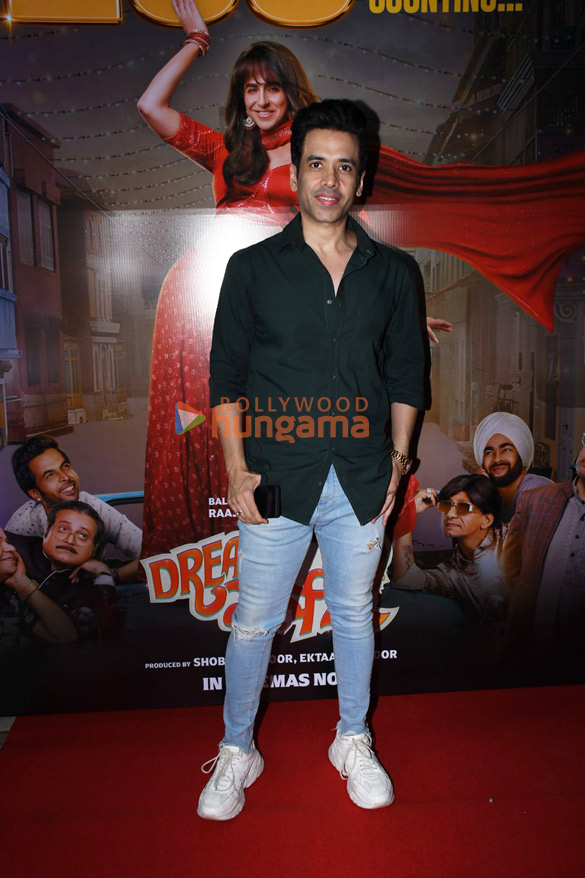 photos celebs grace the success bash of dream girl 2 2