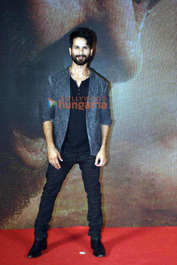 photos celebs grace the success bash of gadar 26 23