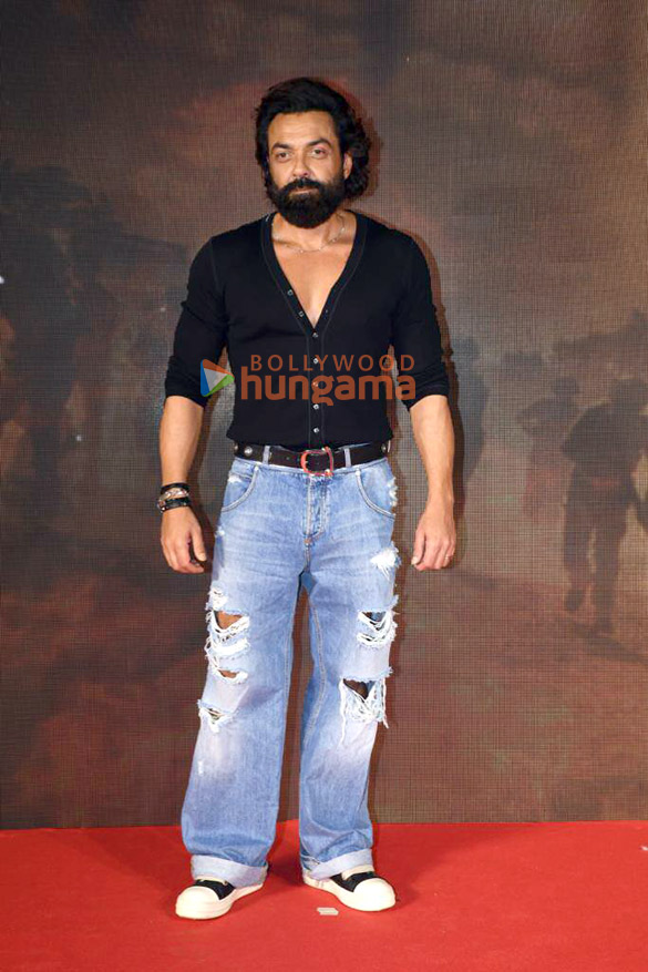 photos celebs grace the success bash of gadar 26 43