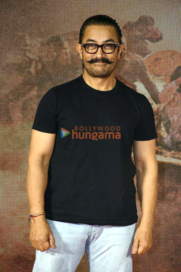 photos celebs grace the success bash of gadar 26 81