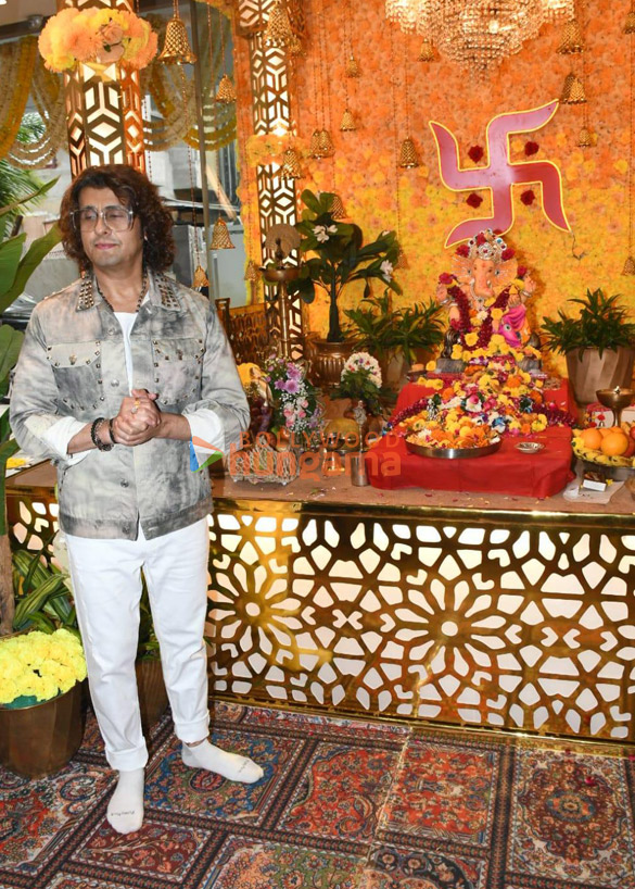 photos celebs snapped at t series office for ganpati darshan 9090 6
