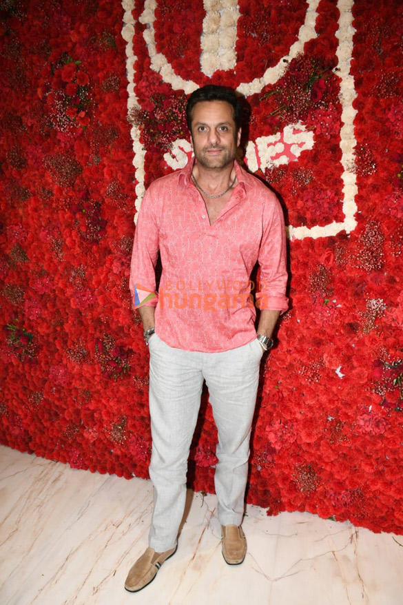photos celebs snapped at t series office for ganpati darshan 9990 4