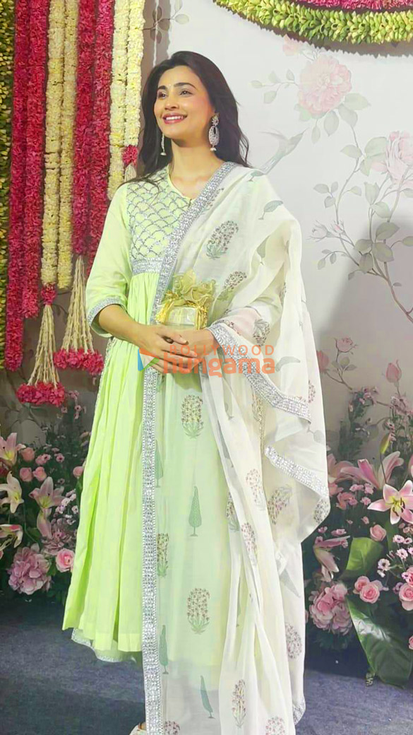 photos celebs snapped visiting arpita khans house for ganpati darshan 5