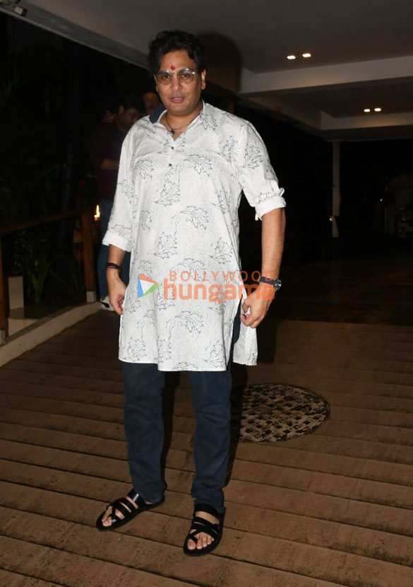 photos celebs snapped visiting kartik aaryans house for ganpati darshan 1