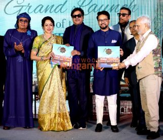 Photos: Hema Malini, Shatrughan Sinha, Jeetendra, Jackie Shroff along with Union Minister Anurag Singh Thakur attend the book launch of ‘Chal Mann Vrindavan’