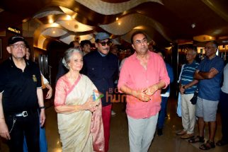 Photos: Jackie Shroff and Waheeda Rehman grace the legendary actor Dev Anand’s 100th Anniversary Celebration with their timeless elegance and charm