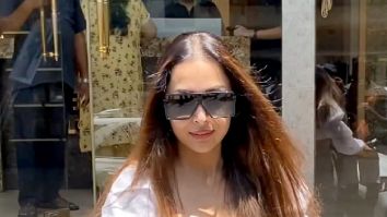 Photos: Malaika Arora snapped with her dog in Bandra