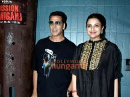 Photos: Mission Raniganj stars Akshay Kumar and Parineeti Chopra snapped at Pooja Entertainment office in Juhu