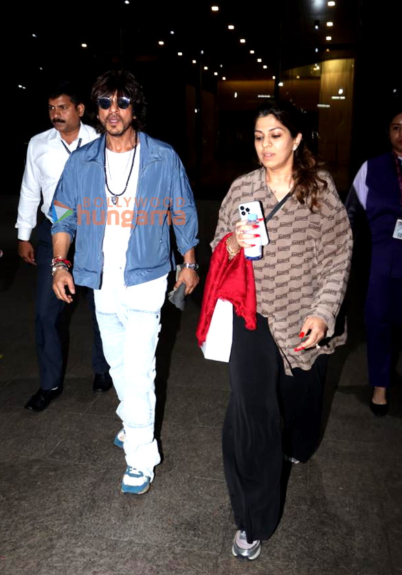 photos mouni roy nimrat kaur sunny deol and others snapped at the airport 3