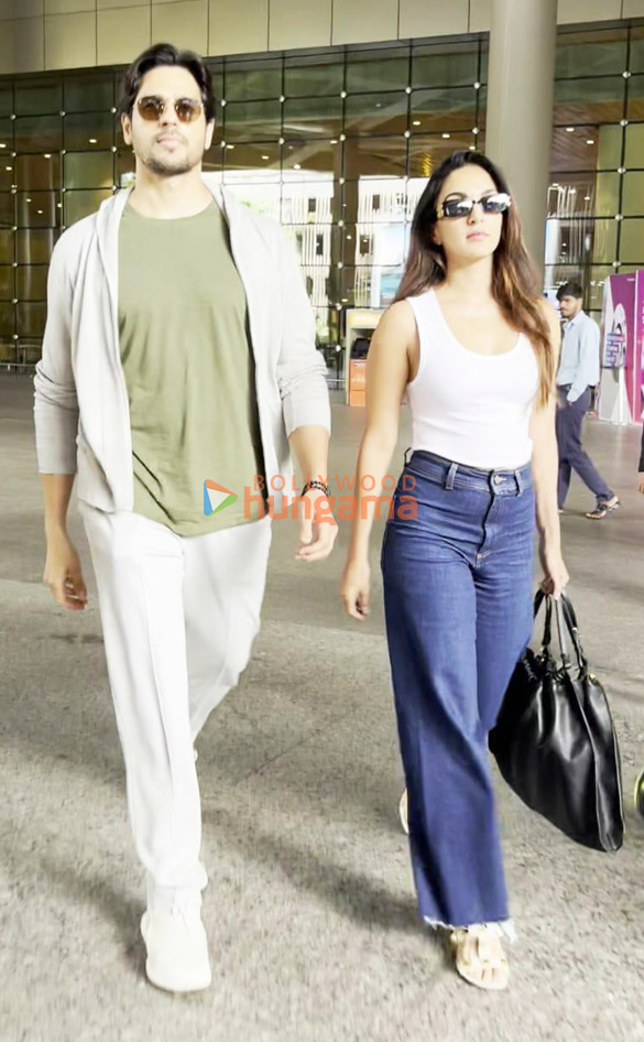 photos nora fatehi shraddha kapoor and others snapped at the airport 990 2