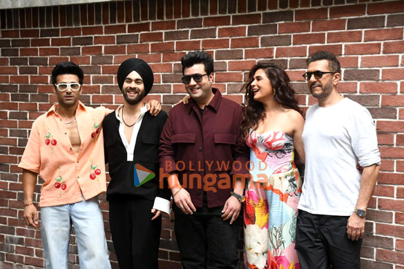 photos pulkit samrat richa chadha pankaj tripathi varun sharma and manjot singh snapped at excel entertainment office in bandra 1 2