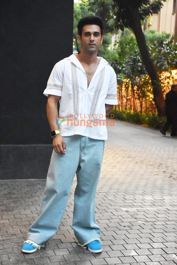 photos pulkit samrat richa chadha and others snapped promoting fukrey 3 2