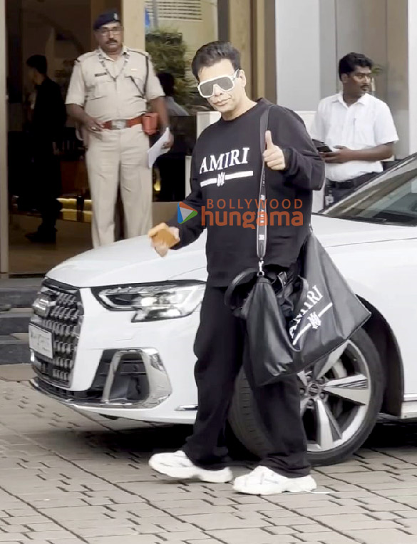 photos ranveer singh and karan johar snapped at the private airport in kalina 4