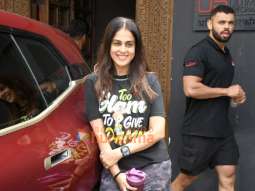 Photos: Riteish Deshmukh and Genelia D’Souza spotted outside the gym