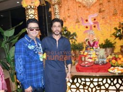 Photos: Shah Rukh Khan snapped at T-Series office for Ganesh Chaturthi celebration