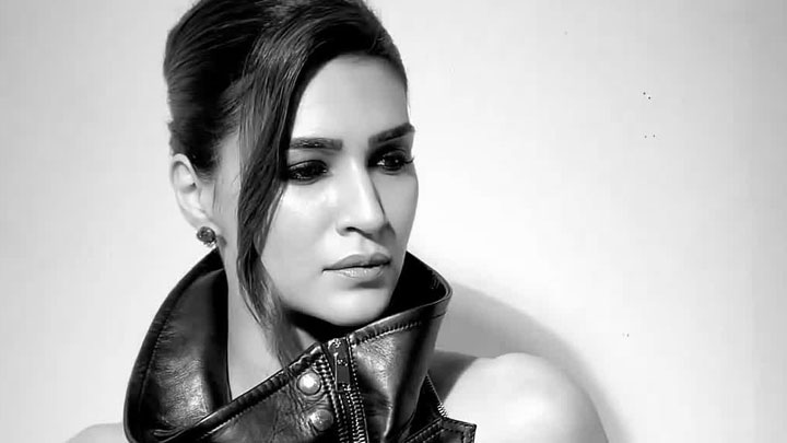 Queen of Glamour! Kriti Sanon’s amazing BTS from Ganapath promotional look