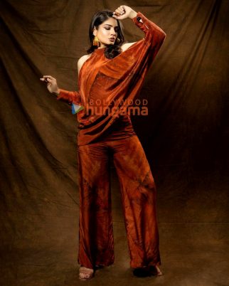 Celeb Photos Of Raveena Tandon