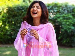 Sukhee stills