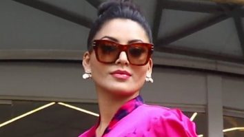 Urvashi Rautela smiles wide for paps as she gets clicked