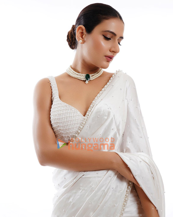 fatima sana shaikh 1 79