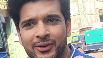He’s such a heartthrob! Karan Kundra looks dashing in blue