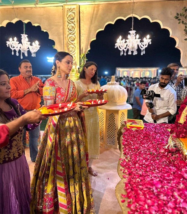 As Navaratri 2023 begins, Kangana Ranaut joins the celebration in Ahmedabad to promote Tejas