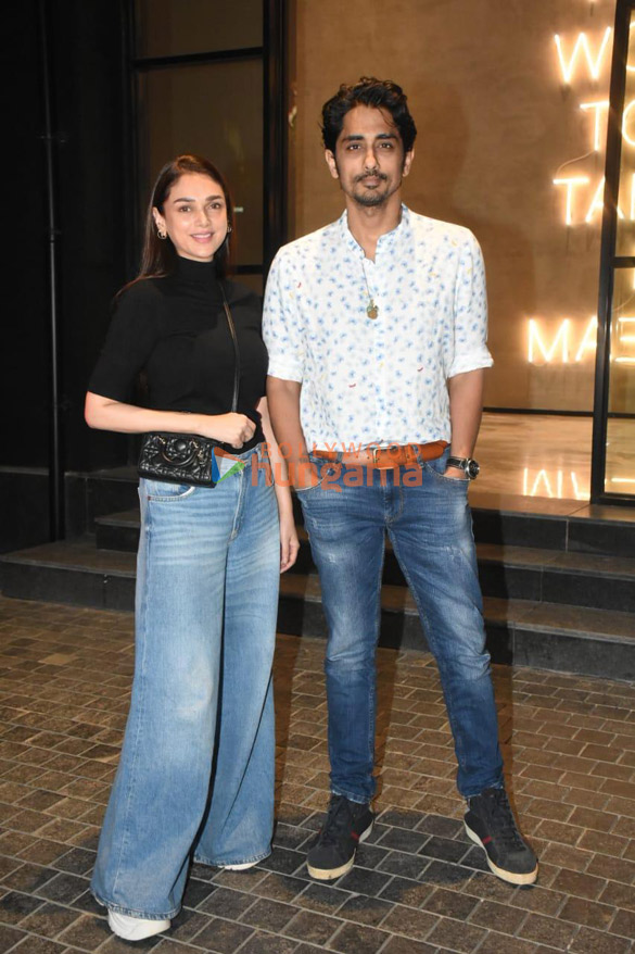 photos aditi rao hydari and siddharth snapped at the special screening of the film chithha 2