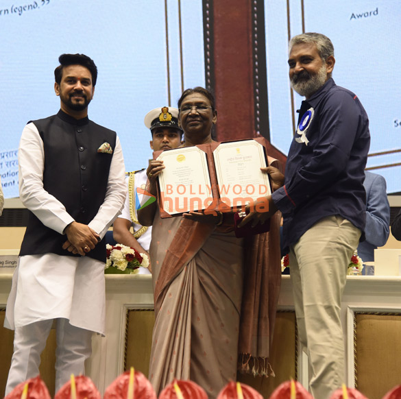 photos celebs grace 69th national awards 009 15