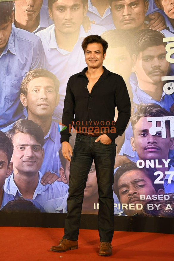 photos celebs grace the premiere of 12th fail 10