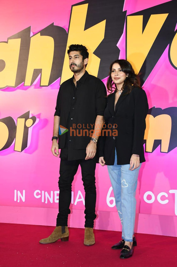 photos celebs grace the premiere of thank you for coming 0087 6