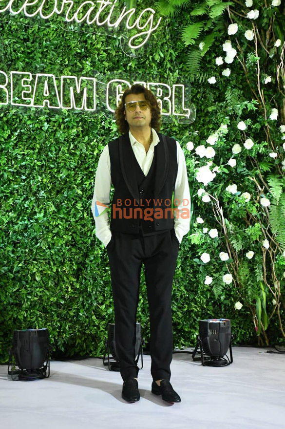 photos celebs snapped at hema malinis 75th birthday celebration 3