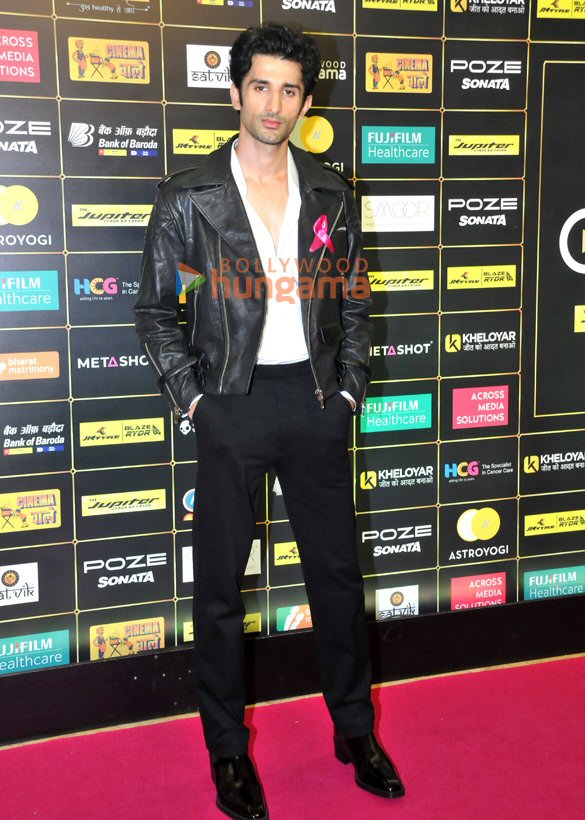 Photos Celebs snapped at the pink carpet and awards ceremony of Bollywood Hungama OTT India Fest 2023 (27)