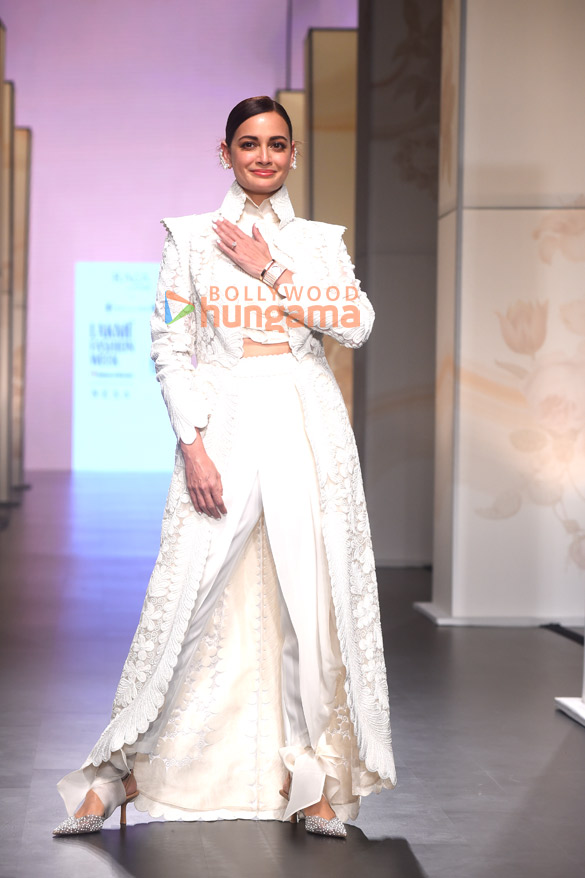 photos disha patani harnaaz sandhu and others snapped at the lakme fashion week 20231 1