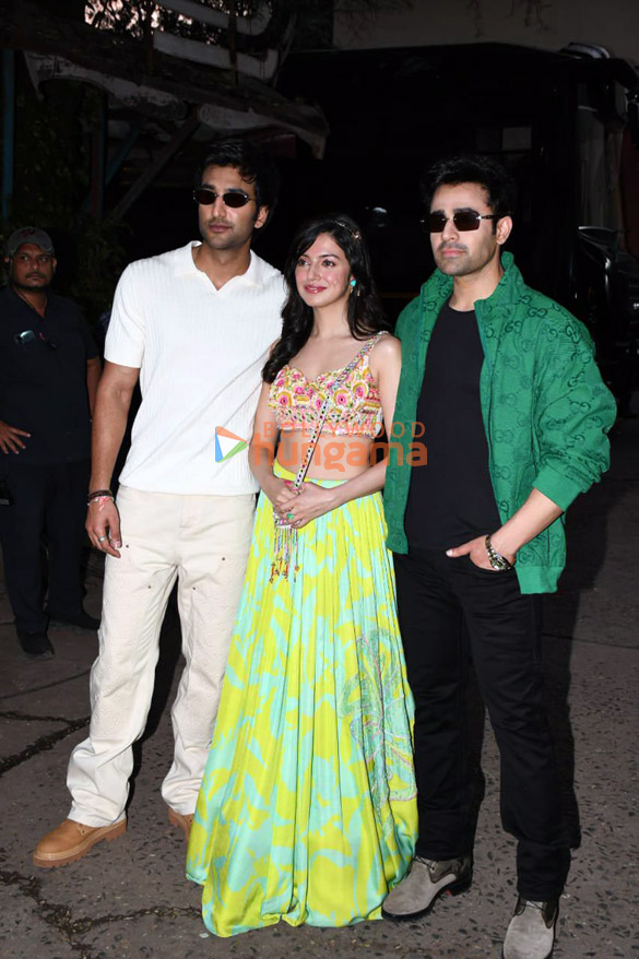 photos divya khosla kumar meezaan jafri and pearl v puri snapped promoting yaariyan 2 4