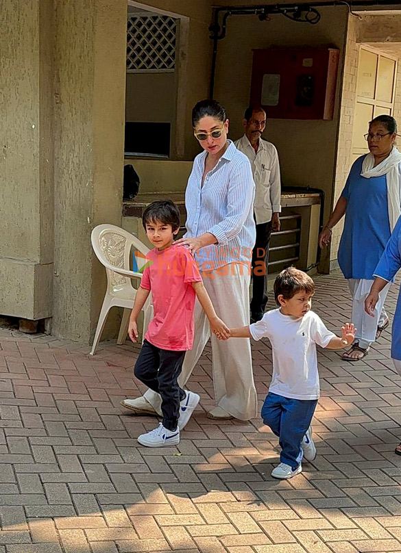 photos kareena kapoor khan snapped in bandra 1 19