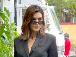 Photos: Kriti Sanon snapped in Bandra