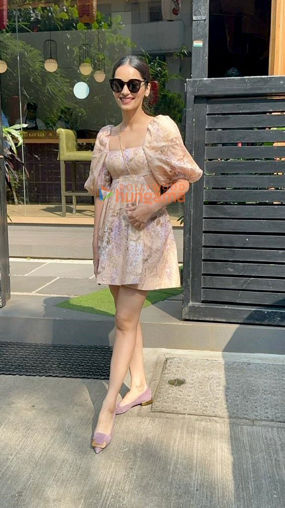 photos manushi chhillar snapped outside mizu restaurant 3